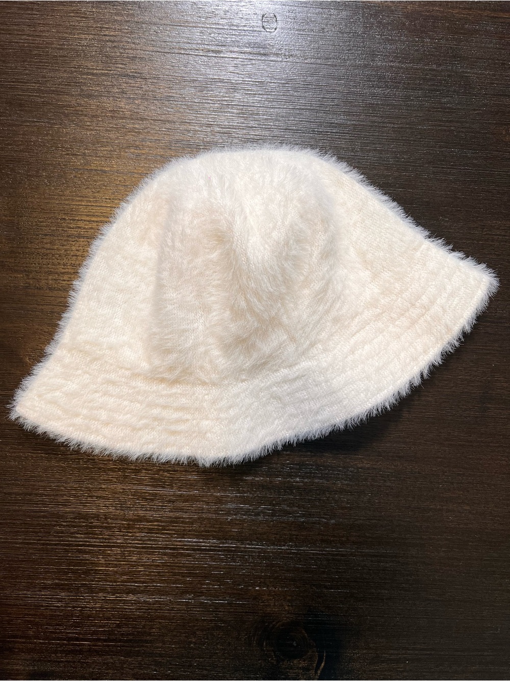 ASOS Fuzzy Bucket Hat - Cream/White